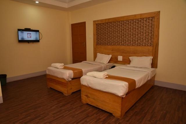 Hotel City Palace Inn 실롱 외부 사진